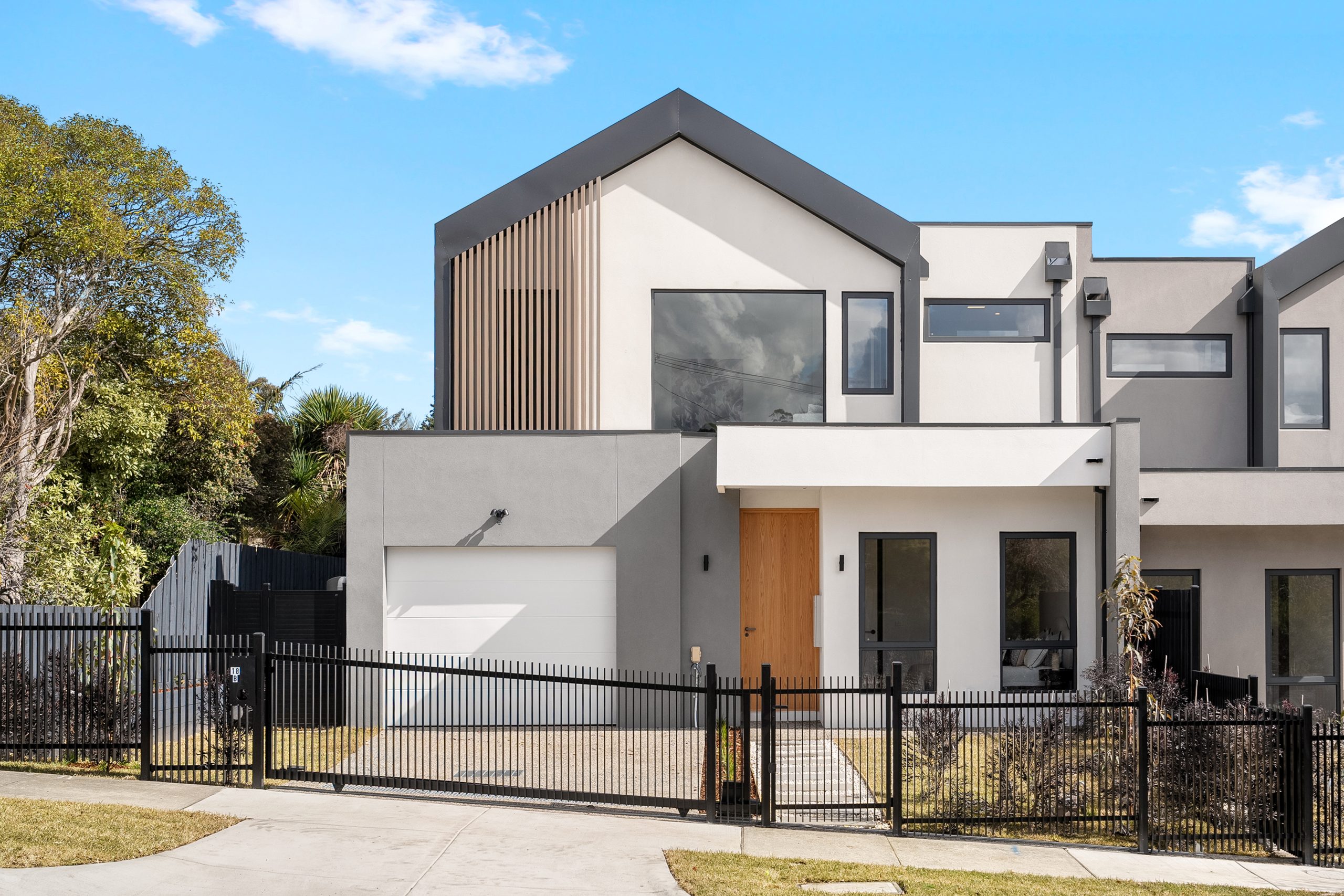 Day To Dusk - Cinematic Twilight Transformation Day