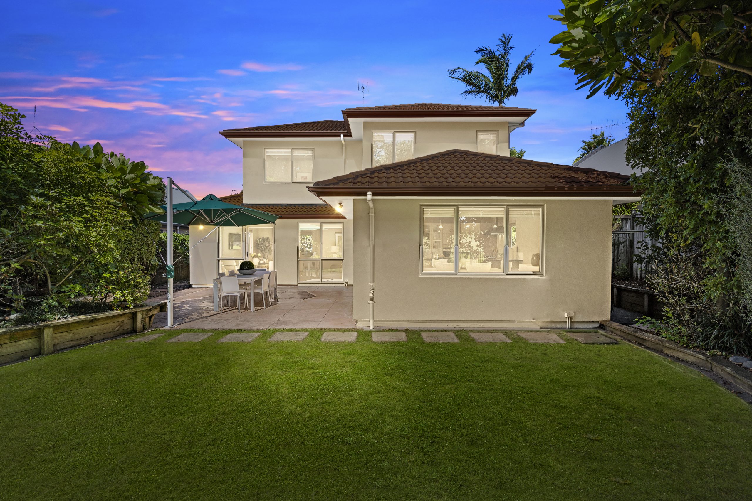 Day To Dusk - Refined Retouching after