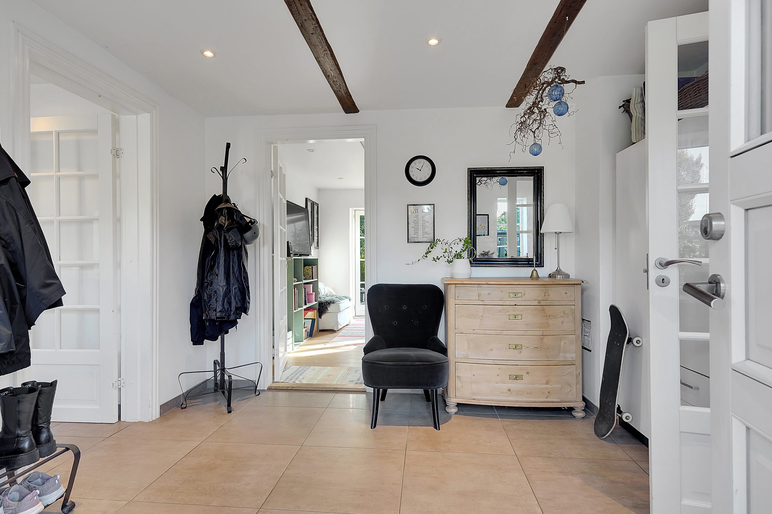 Virtual Renovation Add, Remove Objects