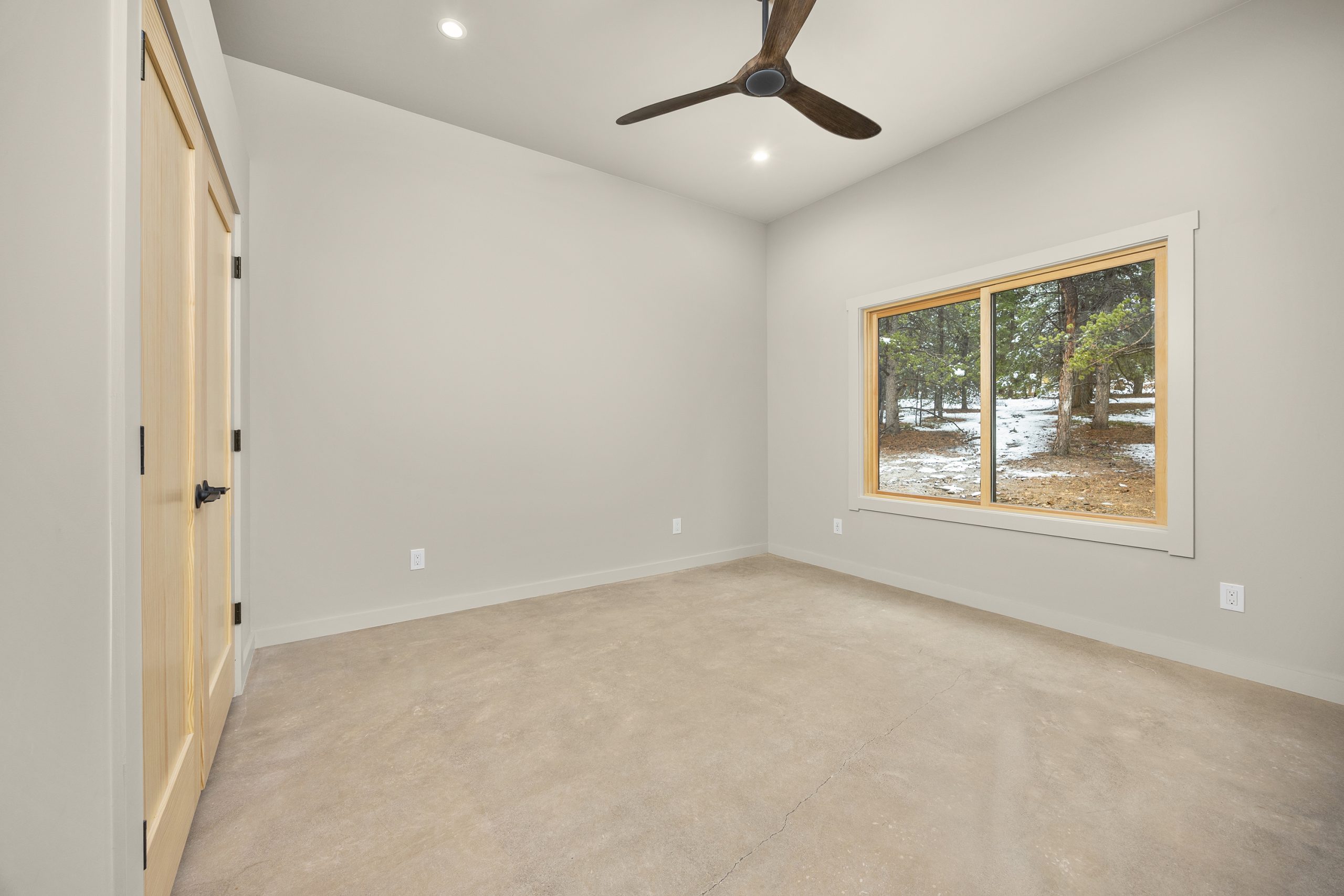 virtual-staging - Scandinavian Before