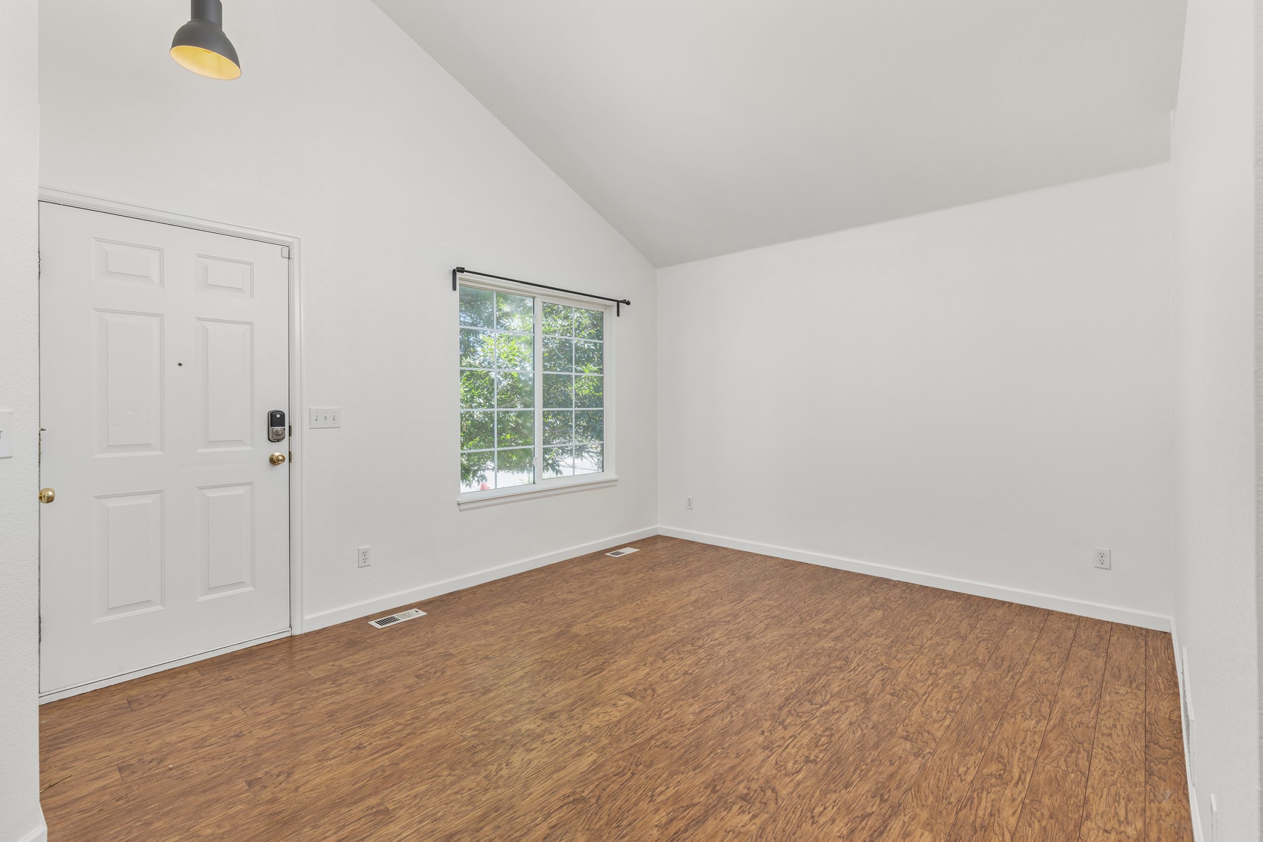 virtual-staging - Farmhouse - Dining room