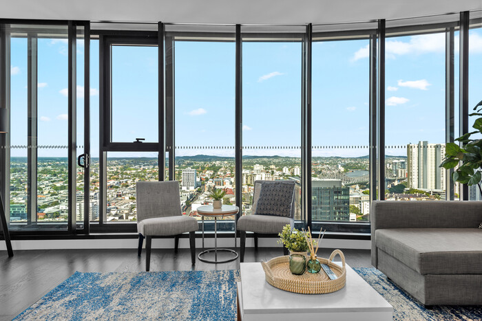 Capturing the Footage: Advanced Shooting Techniques