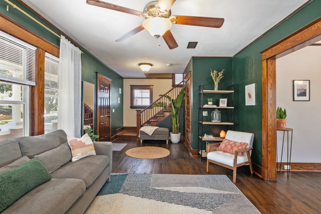 What to Look for in a Real Estate Photo Editing Partner