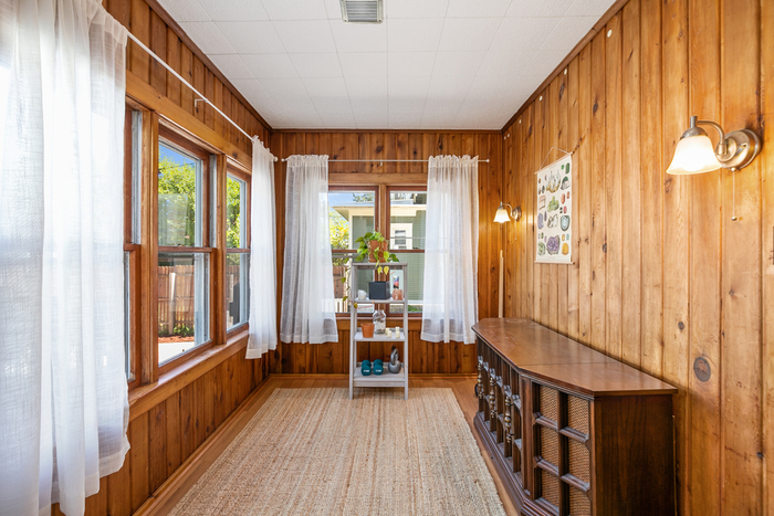 Ultra-Wide Lenses for Small Interior Spaces