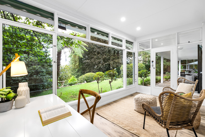 Window Photo Enhancement